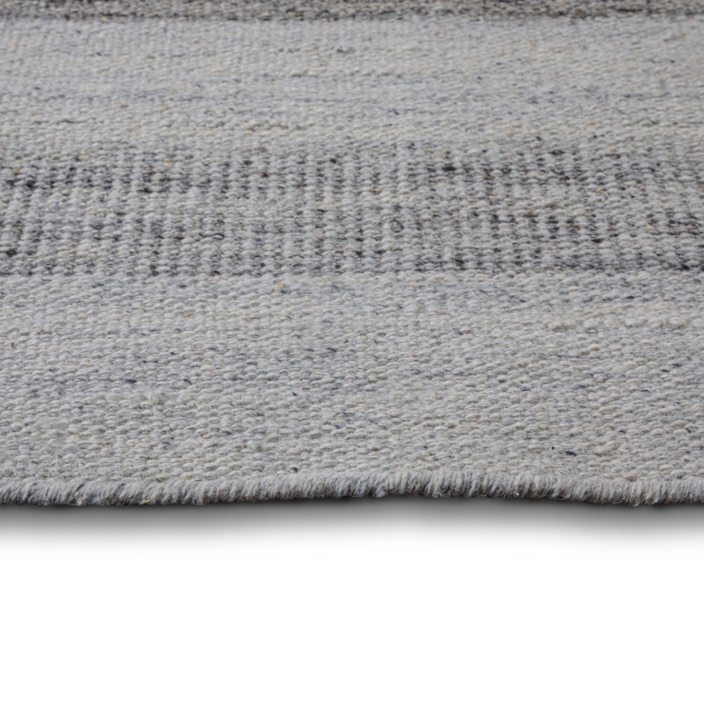 Hodges - 6' X 9' Area Rug - Ivory / Gray