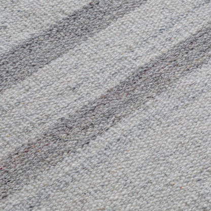 Hodges - 6' X 9' Area Rug - Ivory / Gray