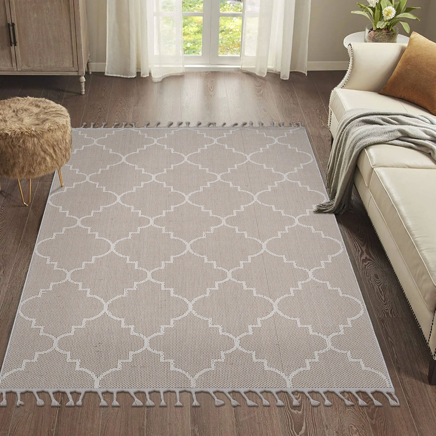 Guros - 6' X 9' Trellis Indoor / Outdoor Area Rug - Ivory